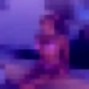 Rejoins Romina, 44 ans à Achères en privé