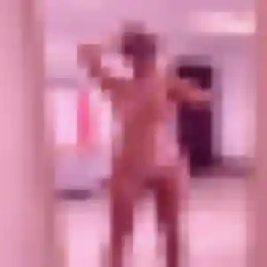 Wahiba de Aix-en-Provence, 20 ans - rencontre cougar sans prise de tête