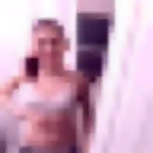 Rejoins Bernadette, 19 ans à Albi gratuitement