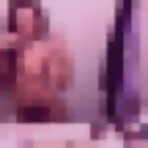 Louise, 24 ans, en ligne à Alençon pour une rencontre coquine