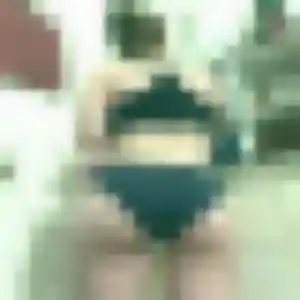Dina de Armentières, 41 ans - rencontre cougar discret