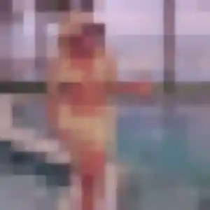 Helena (22 ans) à Arnouville propose un rencontre cougar maintenant