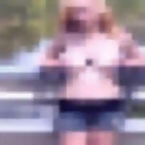 Sylviane, 33 ans, en ligne à Baugé-en-Anjou pour un rencontre cougar