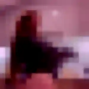 Anne, 19 ans, connectée à Beauvais pour une rencontre coquine