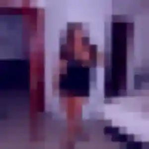 Ava, 20 ans, cherche un rencontre cougar à Bédarrides