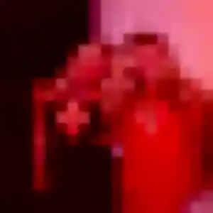 Suzanne, 24 ans, en ligne à Béziers pour une rencontre coquine