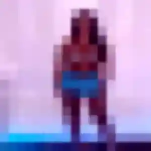 Justine, fille de 22 ans propose rencontre cougar à Bezons