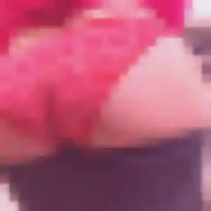 Meriem, 24 ans, connectée à Bidart pour un rencontre cougar