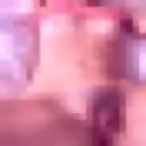 Chloe (23 ans) à Blagnac propose un rencontre cougar rapidement