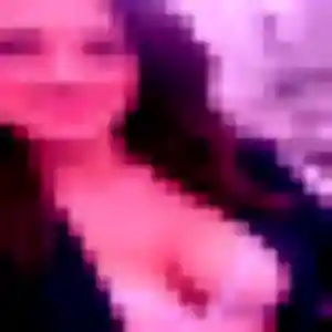 Oceane, 34 ans, connectée à Blanquefort pour un rencontre cougar