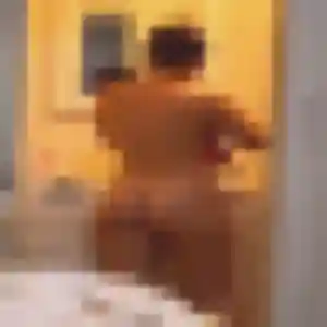 Lise, 23 ans, connectée à Bondy pour un rencontre cougar