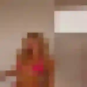 Vanessa, 22 ans, dispo pour rencontre cougar à Bordeaux