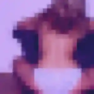 Bettina, 36 ans, en ligne à Bourg-lès-Valence pour une rencontre coquine