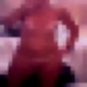 Sexy Djamila, 38 ans à Breuillet - découvrir son profil