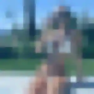 Amira, 23 ans, en ligne à Carbonne pour une rencontre coquine