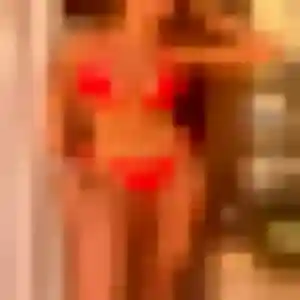 Urielle, 28 ans, connectée à Cavaillon pour une rencontre coquine