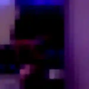Contacte Celine, 33 ans à Comines gratuitement