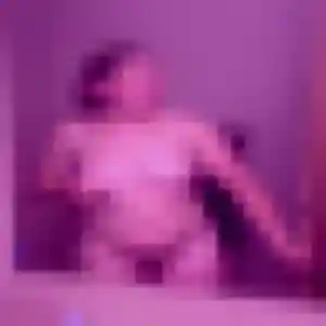 Lisette, 26 ans, en ligne à Coudekerque-Branche pour une rencontre coquine