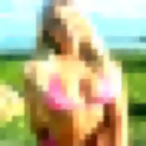 Sexy Vinciane, 26 ans à Coudekerque-Branche - voir sa photo