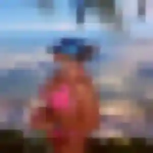 Helene, 26 ans, en ligne à Cusset pour une rencontre coquine