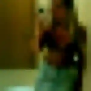 Ariane de Décines-Charpieu, 30 ans - rencontre cougar discret