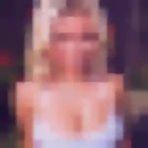 Caroline de Dieppe, 21 ans - rencontre cougar discret