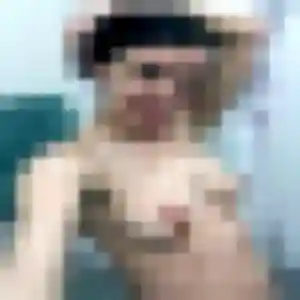 Photo exclusive de Jocelyne, 29 ans à Dol-de-Bretagne - plan discret