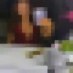 Charmante Noura, 31 ans à Douarnenez - la contacter
