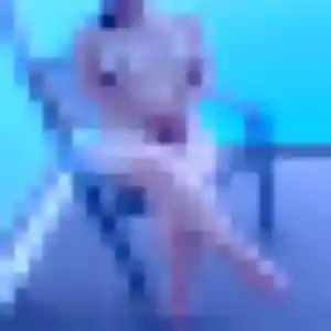 Photo privée de Adelaide, 36 ans à Elven - rencontre coquine