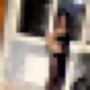 Noura, 34 ans, en ligne à Épinal pour un rencontre cougar