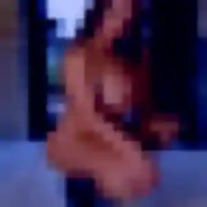 Valentina, fille de 23 ans cherche rencontre cougar à Faulquemont