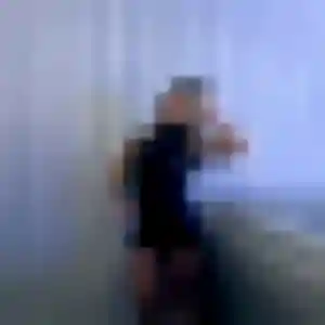 Emma (19 ans) à Foix propose un rencontre cougar maintenant