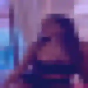 Sylviane, 34 ans, en ligne à Gémenos pour un rencontre cougar