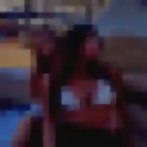 Maya (42 ans) à Goyave cherche une rencontre aujourd'hui
