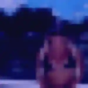 Pierrette (19 ans) à Goyave cherche un rencontre cougar aujourd'hui