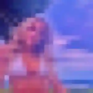 Alessandra (21 ans) à Halluin cherche un rencontre cougar ce soir