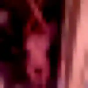 Suzanne, 20 ans, connectée à Hem pour une rencontre coquine