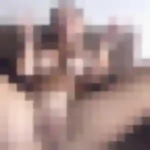 Anais, 21 ans, connectée à Issy-les-Moulineaux pour un rencontre cougar