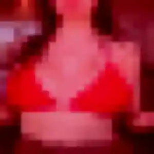 Ursule, 25 ans, en ligne à Juvisy-sur-Orge pour un rencontre cougar