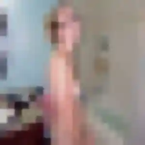 Faustine, 36 ans, en ligne à La Roquette-sur-Siagne pour un rencontre cougar