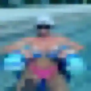 Contacte Lena, 35 ans à Lacanau en privé