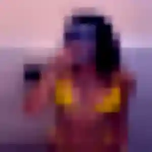 Flavia, 31 ans, en ligne à Lagnieu pour une rencontre coquine