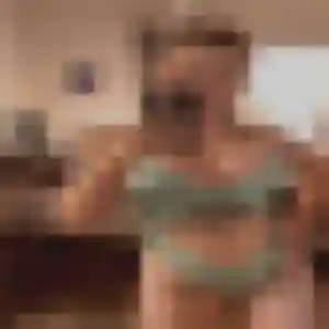 Jolie Mia, 23 ans à Lanester - la contacter
