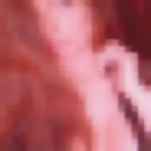 Naomi de Le Chesnay-Rocquencourt, 20 ans - rencontre cougar sans prise de tête