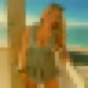 rencontre cougar à Lempdes : photo de Claire, 19 ans - inscription gratuite