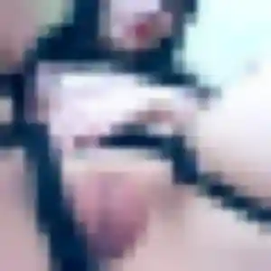 Clemence, 32 ans, connectée à Les Angles pour une rencontre coquine