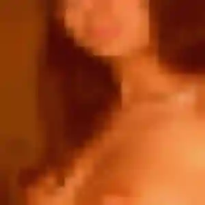 Morgane (40 ans) à Les Avirons propose un rencontre cougar maintenant