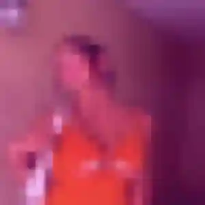 Photo sexy de Faustine, 20 ans à Limours - rencontre sans lendemain