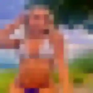 Djamila, femme de 35 ans propose rencontre cougar à Longvic