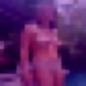 Photo privée de Touria, 23 ans à Magny-les-Hameaux - rencontre coquine